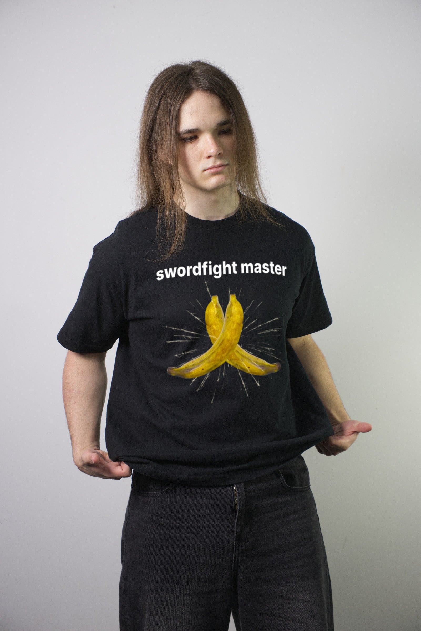 Swordfight Master Tee - hem detail