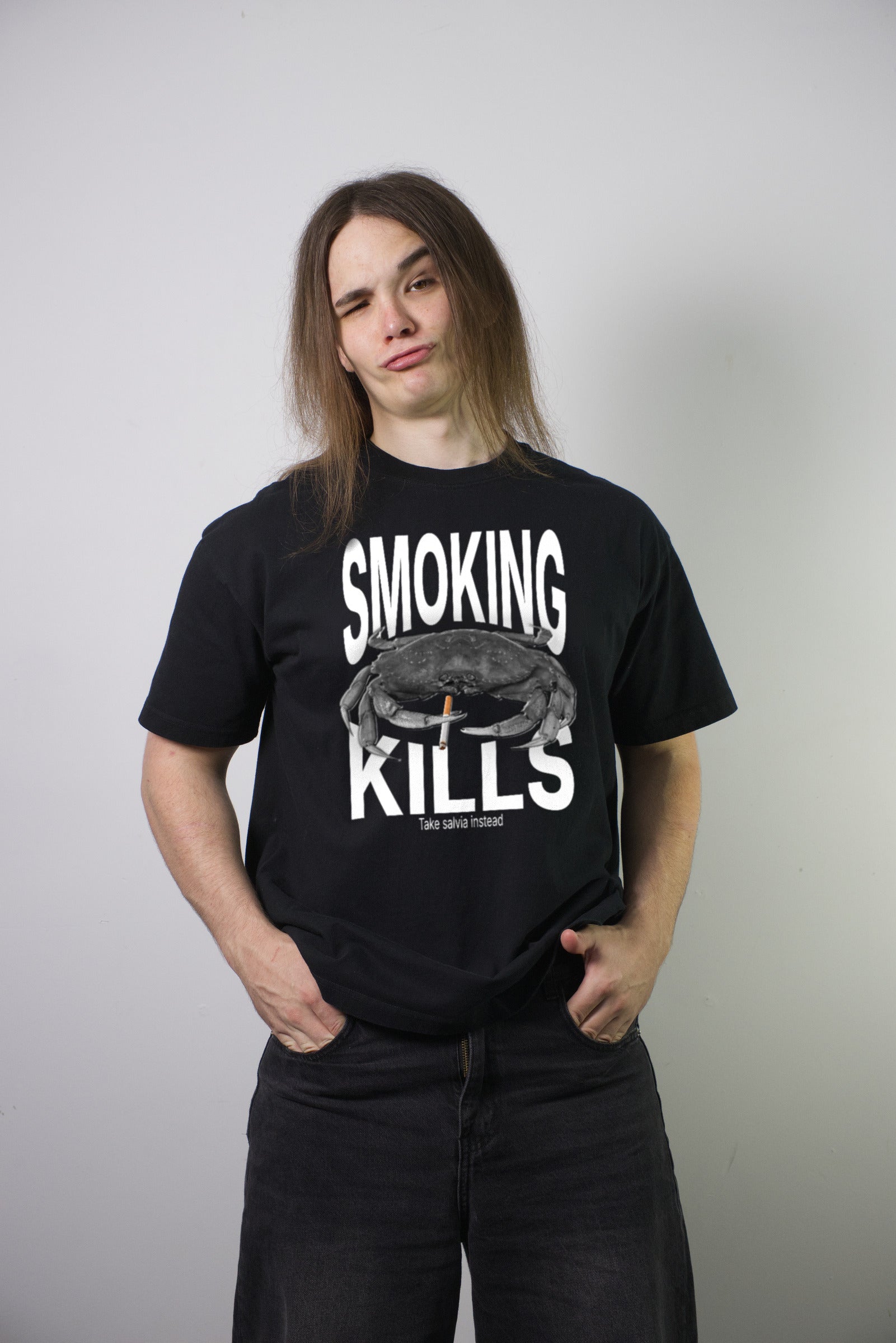 Smoking Kills Tee - black
