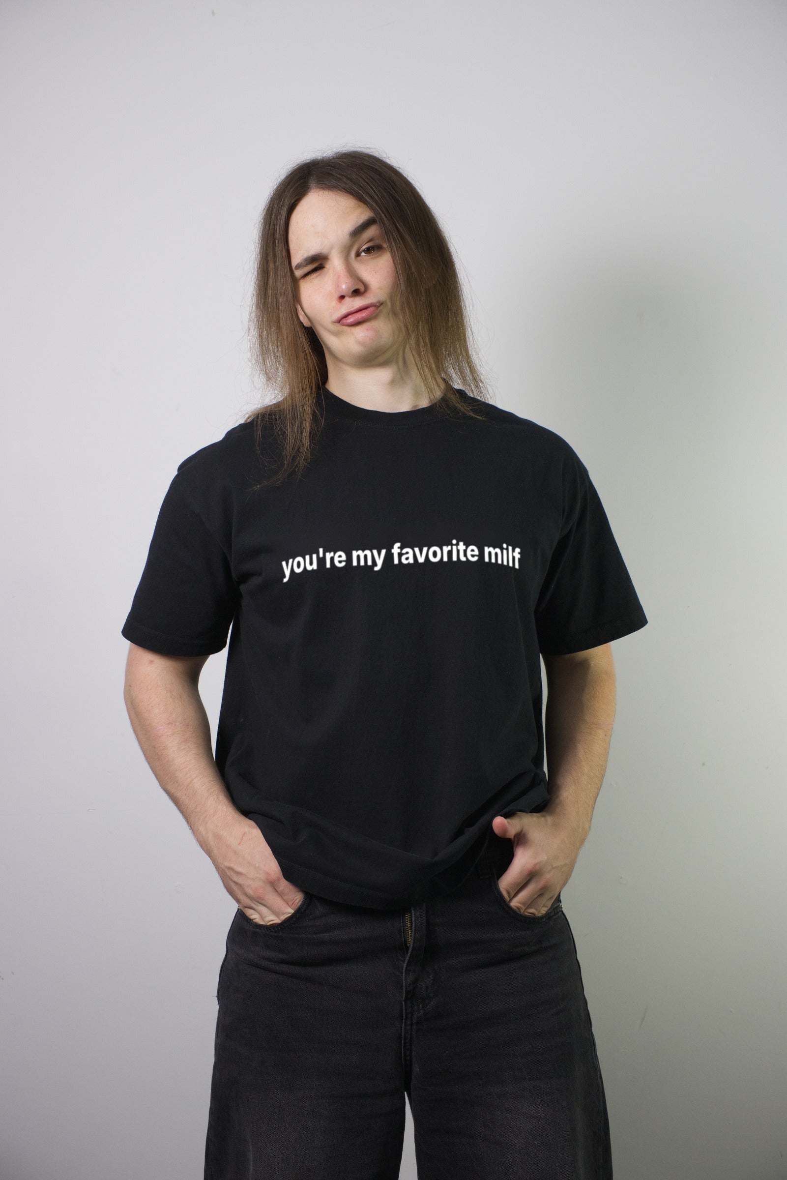 You're My Favorite MILF Statement Tee - black